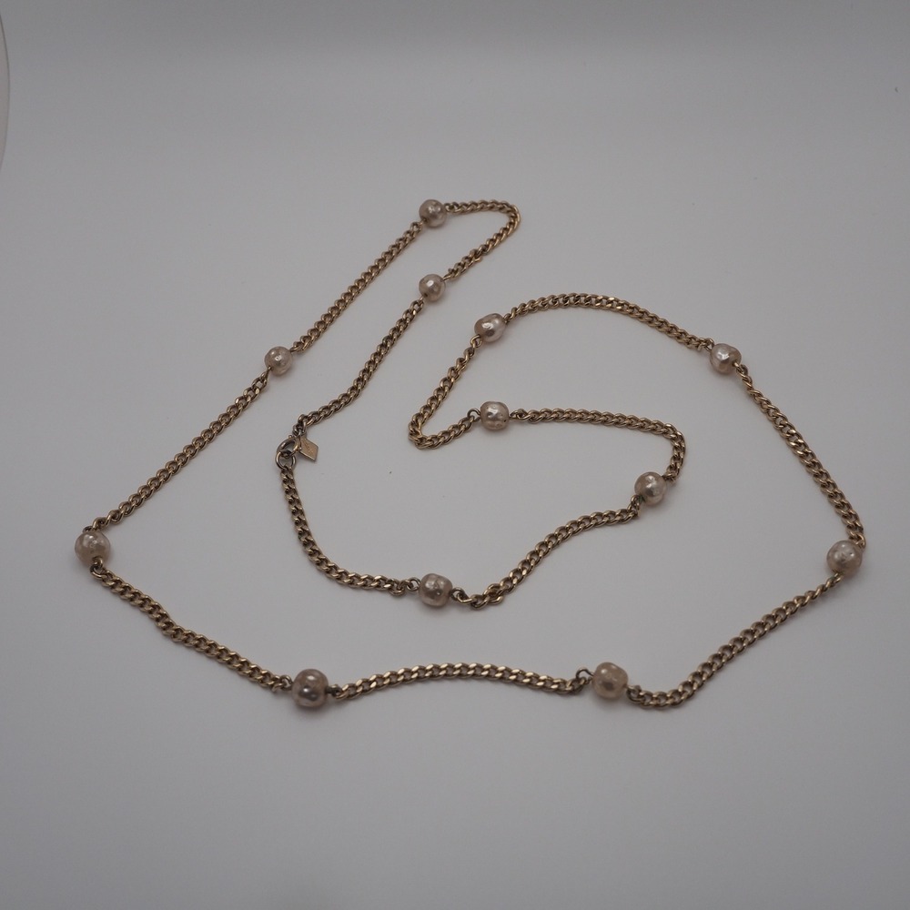 Vtg Sarah Coventry Necklace Patrician Gold Tone Faux Pearl Station Opera Chain